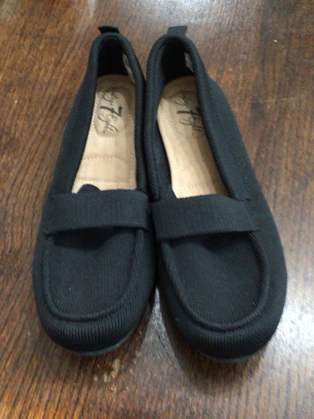 Vintage 7 Eight slip on shoes flats. Great shape  size 7.5
